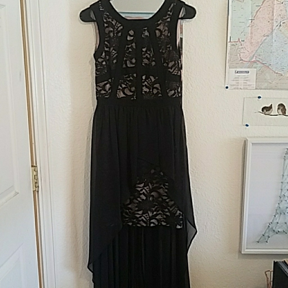Lace Hi-lo Prom dress